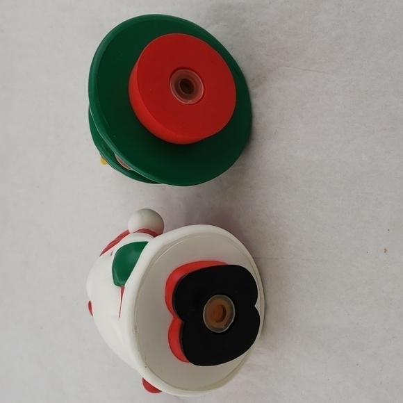 SANTA & Christmas Tree Salt & Pepper Shaker Unused Plastic Vintage - Picture 4 of 7